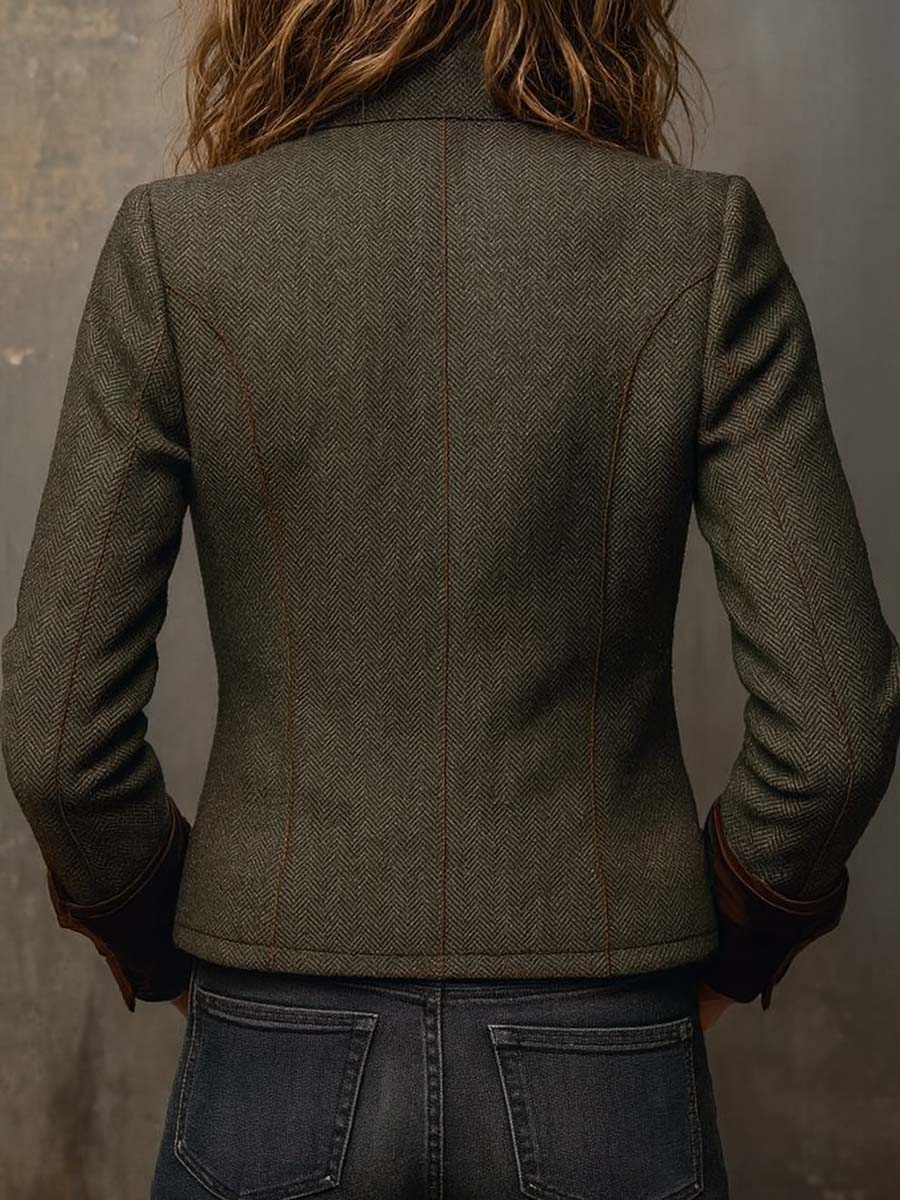 Blazer Feminino Vintage com Detalhes em Herringbone