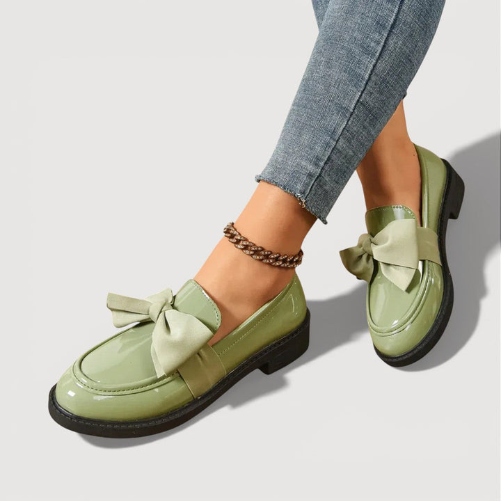 MAERYL – MOCCASINS COM DETALHE DE LAÇO