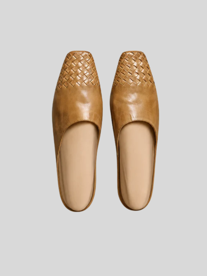 Mules de Couro Genuine Helma