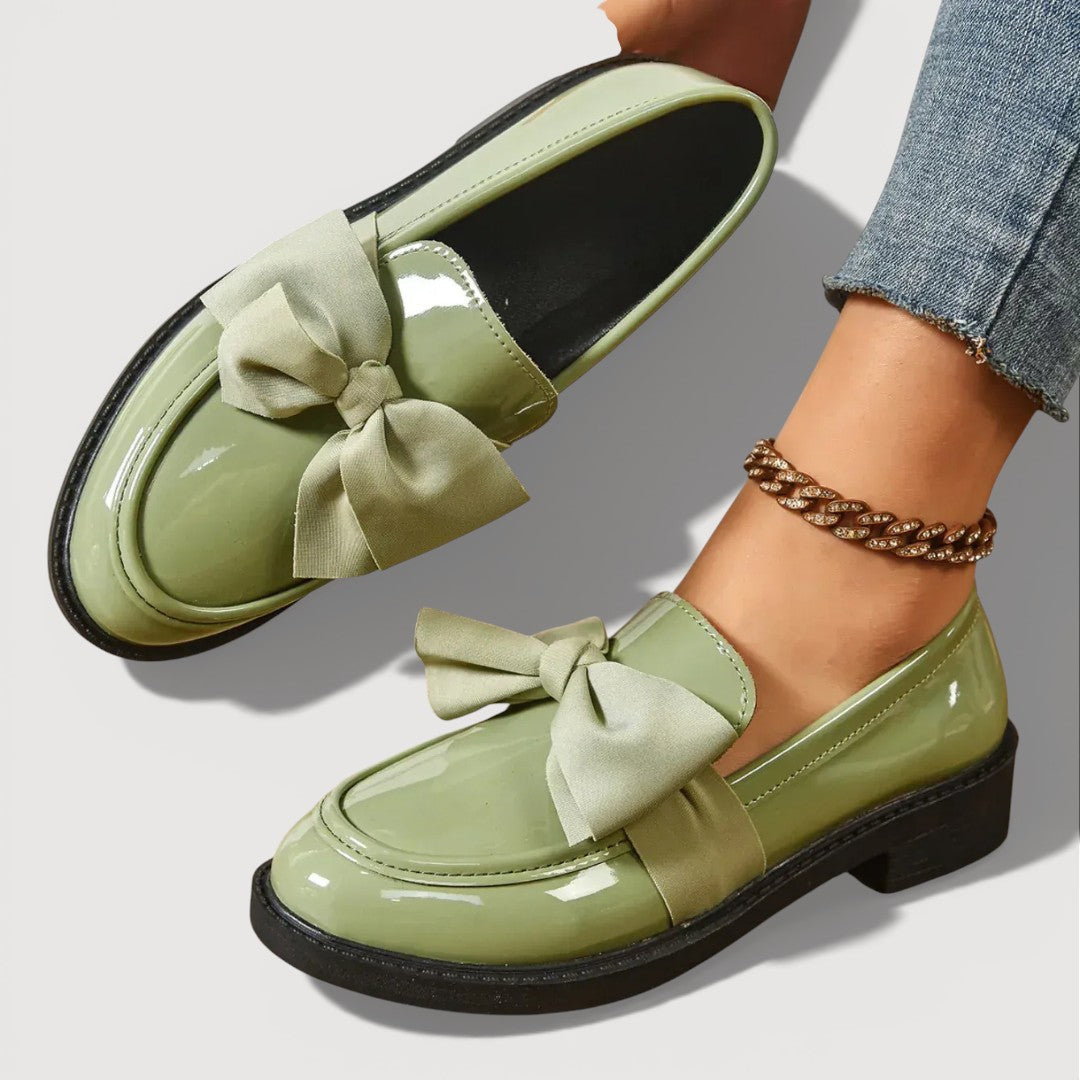 MAERYL – MOCCASINS COM DETALHE DE LAÇO