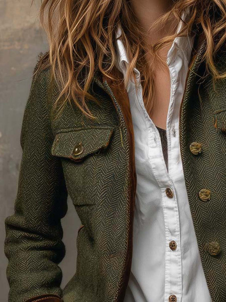 Blazer Feminino Vintage com Detalhes em Herringbone