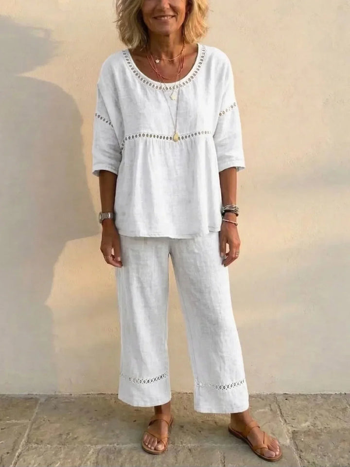 Marielle | Conjunto de Linho Macio em Duas Peças com Detalhe em Renda