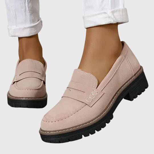 Destiny | Mocassins em Camurça Atemporal