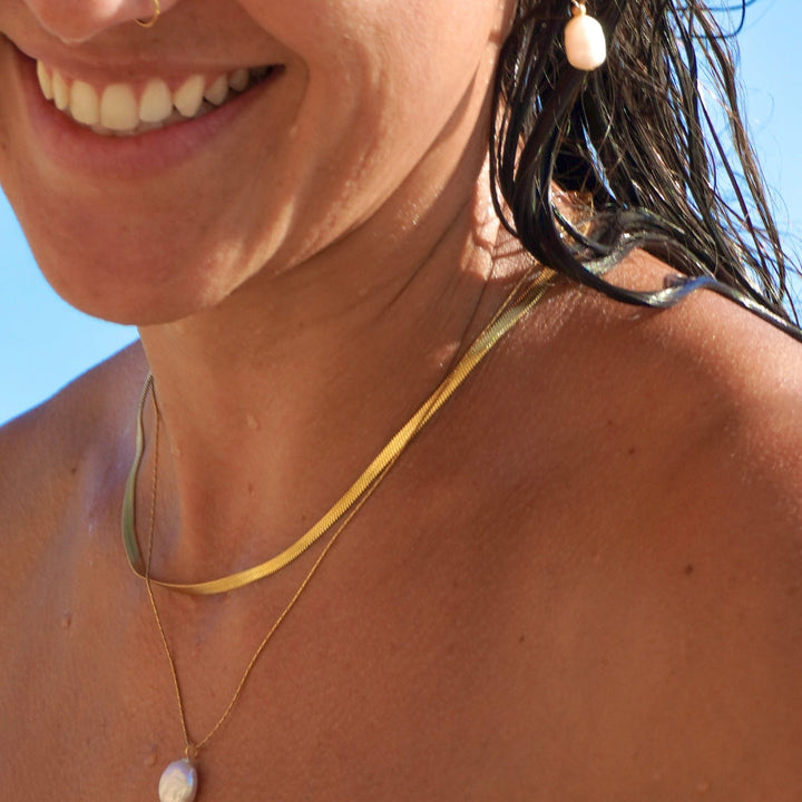 COLAR "MEDITERRÂNEO" EM CAMADAS COM PONTAS DE PEIXE