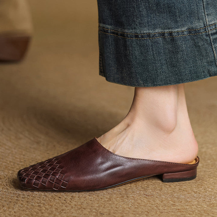 Mules de Couro Genuine Helma