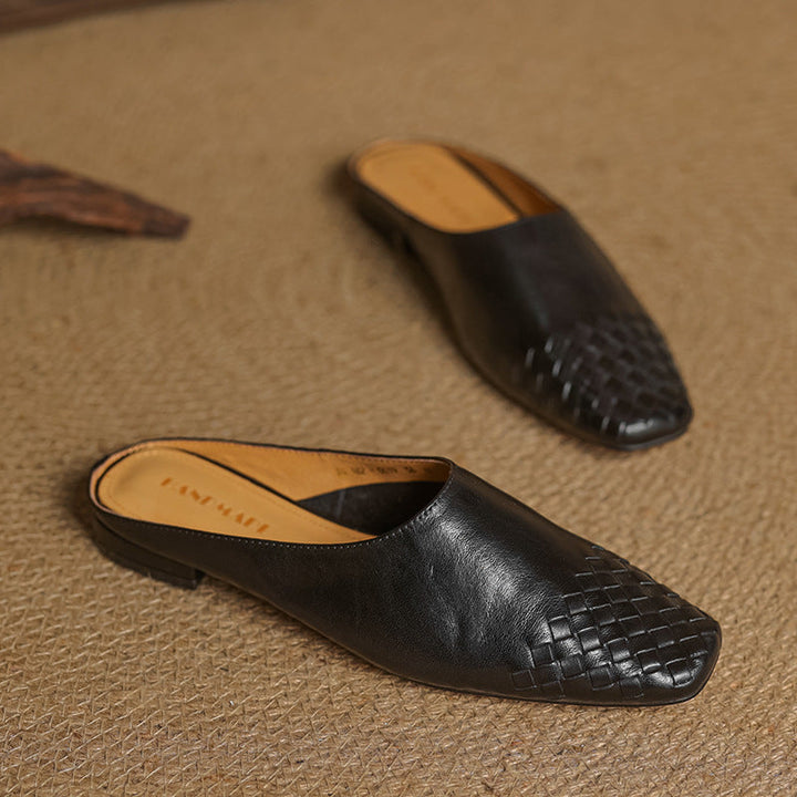 Mules de Couro Genuine Helma