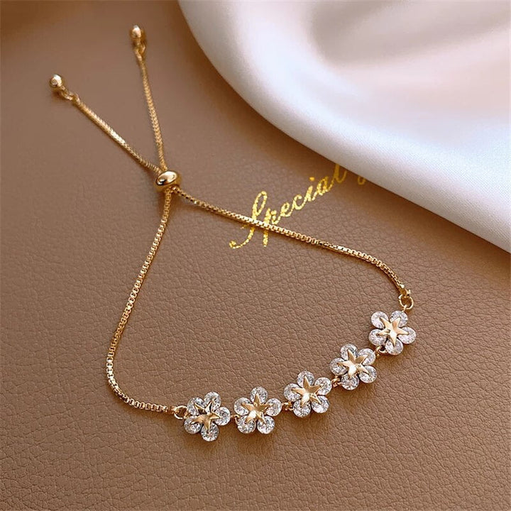 Pulseira de Flor de Cristal Luxuosa em Ouro