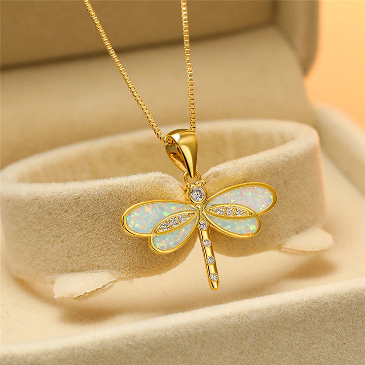 Colar de Ouro com Borboleta e Opala