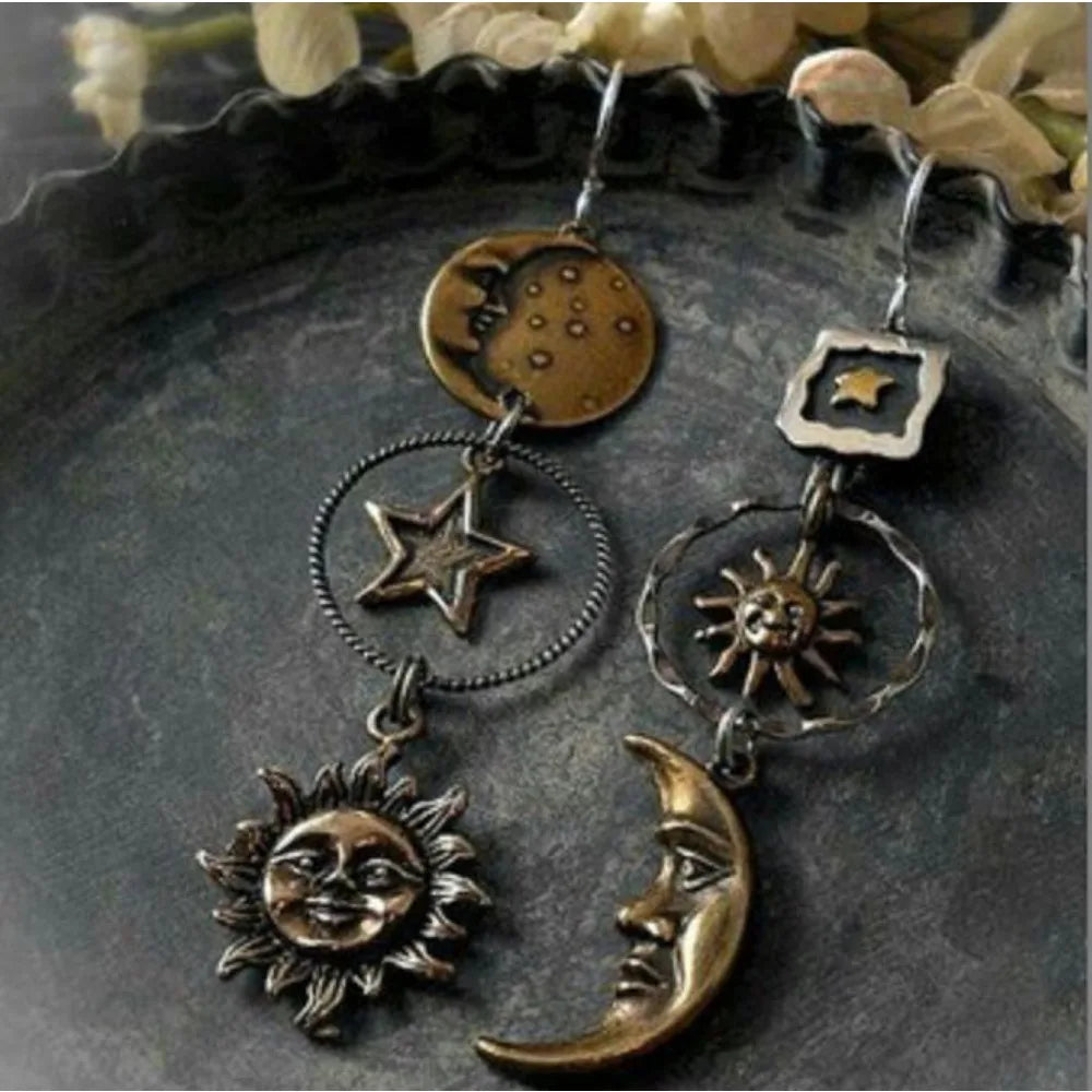 Brincos Vintage Sol e Lua