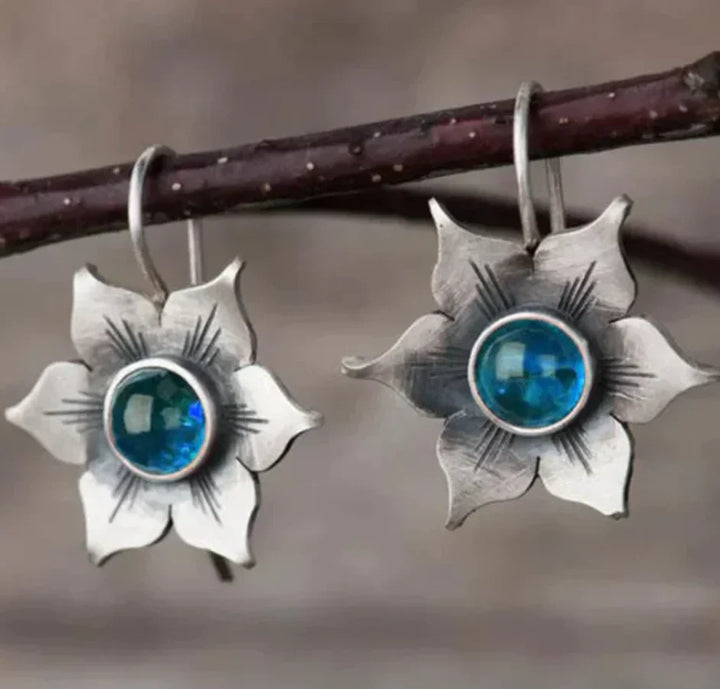 Brincos Vintage em Forma de Flores