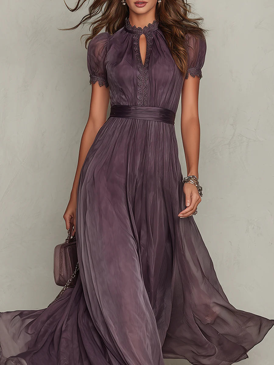 Flavia | Vestido longo roxo com decote em gota e acabamento em renda chiffon