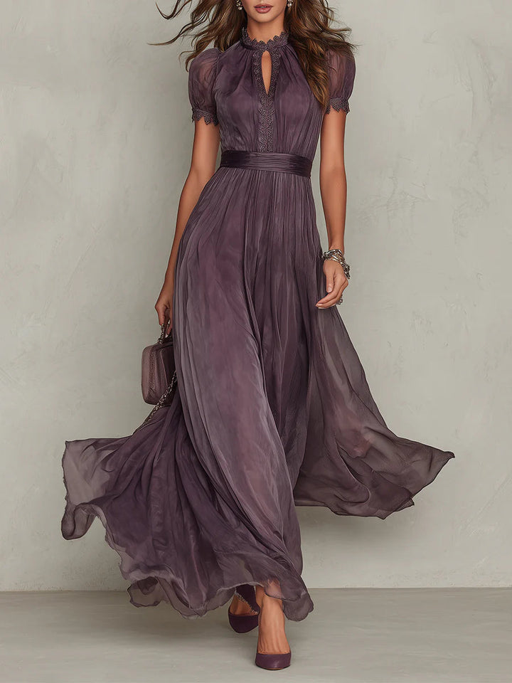 Flavia | Vestido longo roxo com decote em gota e acabamento em renda chiffon