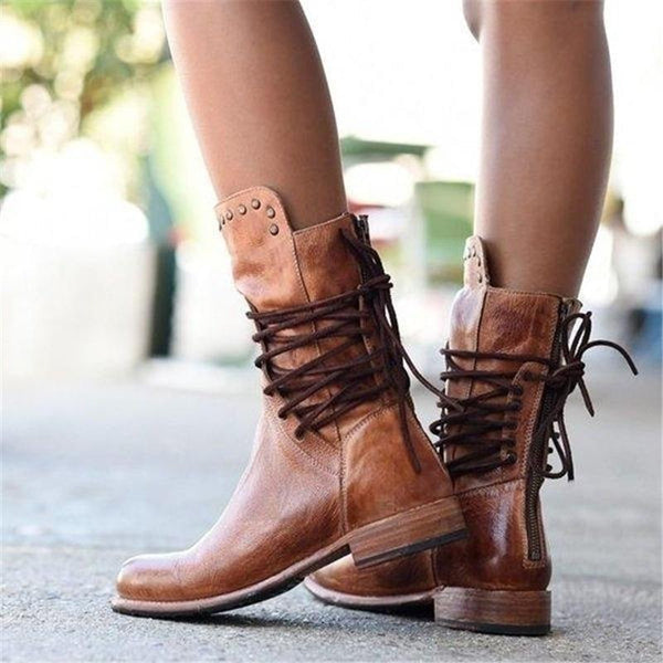 A Bota Ramona com Cordões