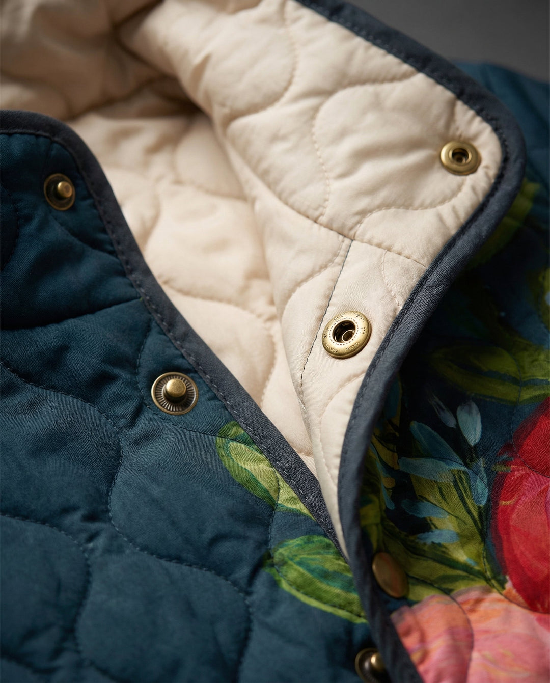 Amaya | Jaqueta Matelassé Floral Vintage