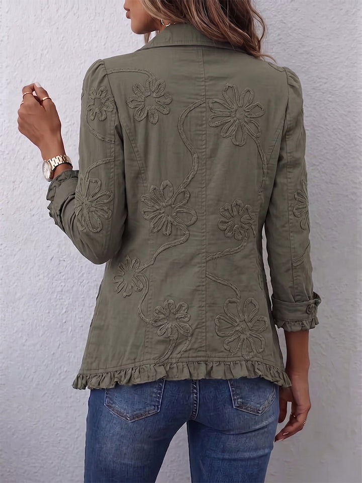 Kamberly™ | Jaqueta Utilitária Floral Bordada Boho-Chic com Babados