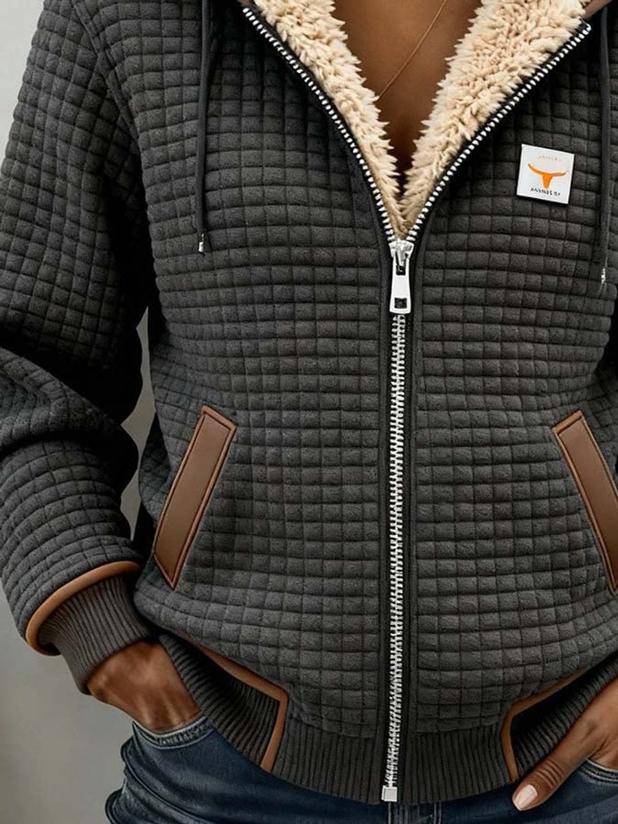 Penelope | Jaqueta Feminina Quilted com Forro de Sherpa e Capuz com Zíper Total